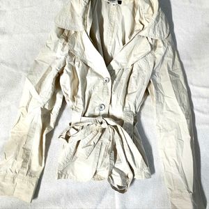 Vex Collection Cream Colored Jacket w/ Belt Size S